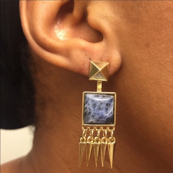 New Glamorous Natural Stone Earrings - Picture 4 of 6